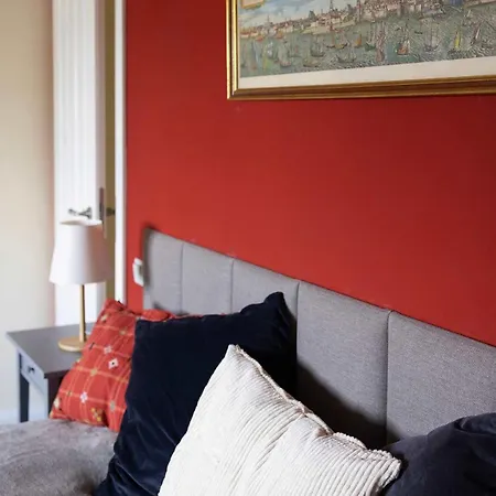 Big Premium With Rhine View Totally New Duisburg
