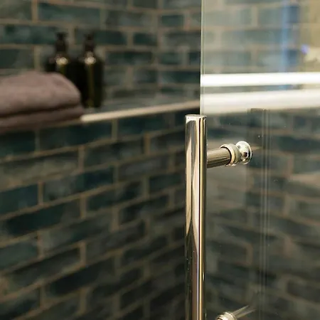 Big Premium With Rhine View, Totally New * Duisburg