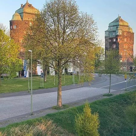 Big Premium With Rhine View Totally New Apartment Duisburg