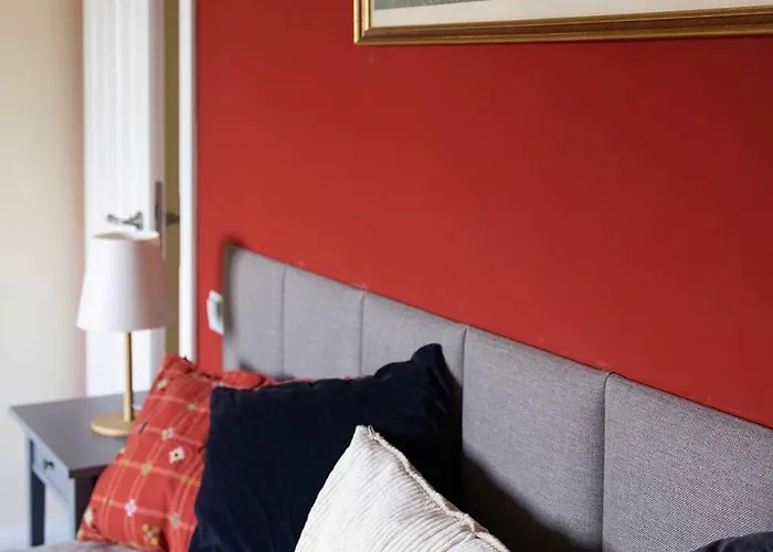 Big Premium With Rhine View, Totally New 杜伊斯堡