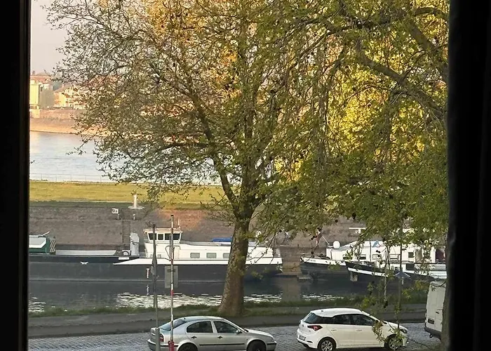 公寓 Big Premium With Rhine View, Totally New 杜伊斯堡